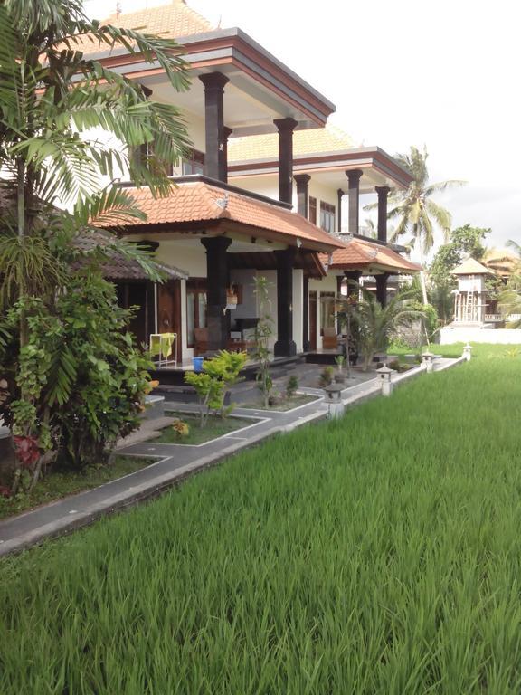 Puji Hostel And Bungalow Ubud 객실 사진